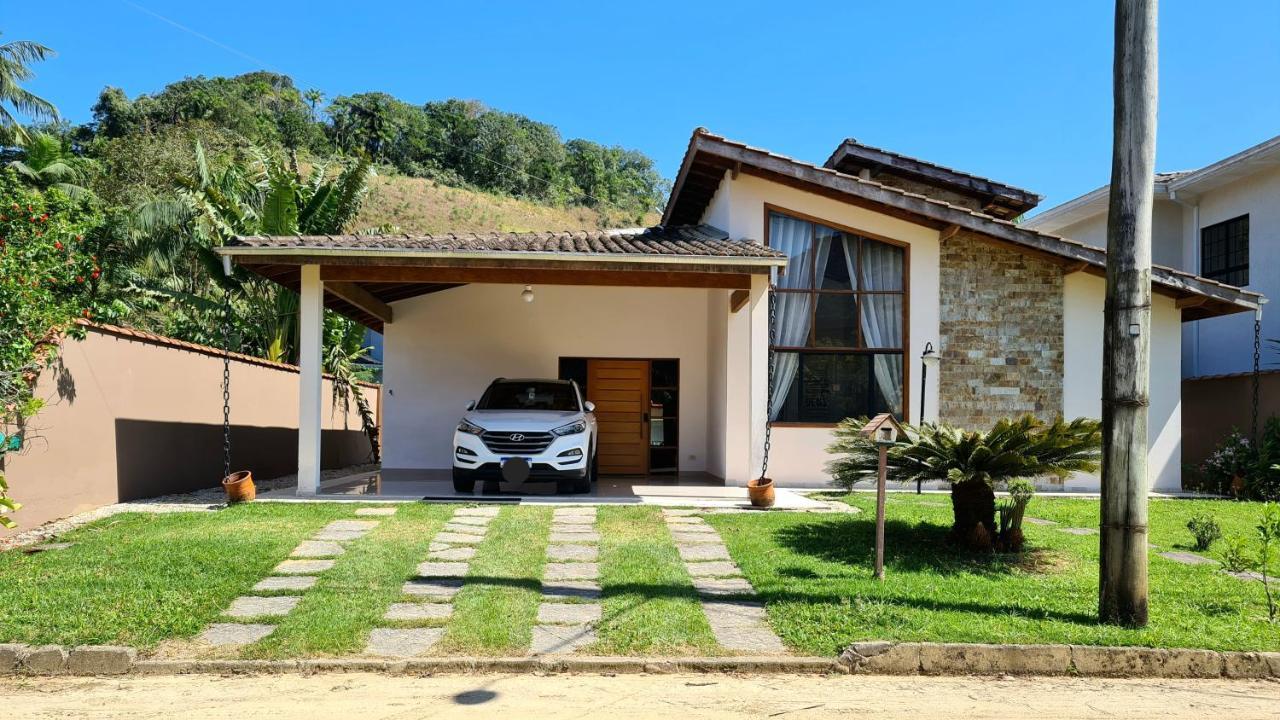 Linda Casa Em Ubatuba Condominio Fechado מראה חיצוני תמונה